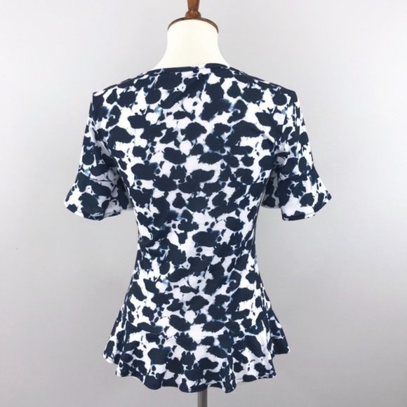 Juicy Couture Lush Shadow Gathered Front Flutter Sleeve Top Women’s Size M - Picture 12 of 15